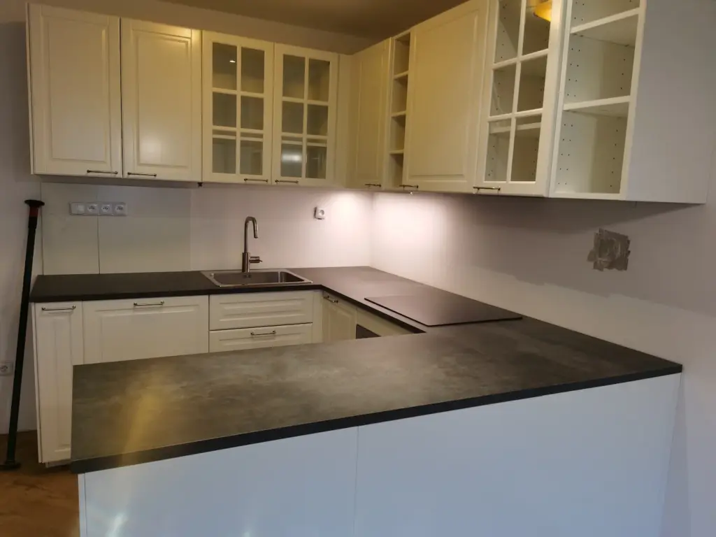 Montáž kuchyně IKEA Praha 4 (7)